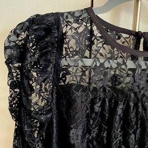 NWT LOFT puff sleeve lace blouse